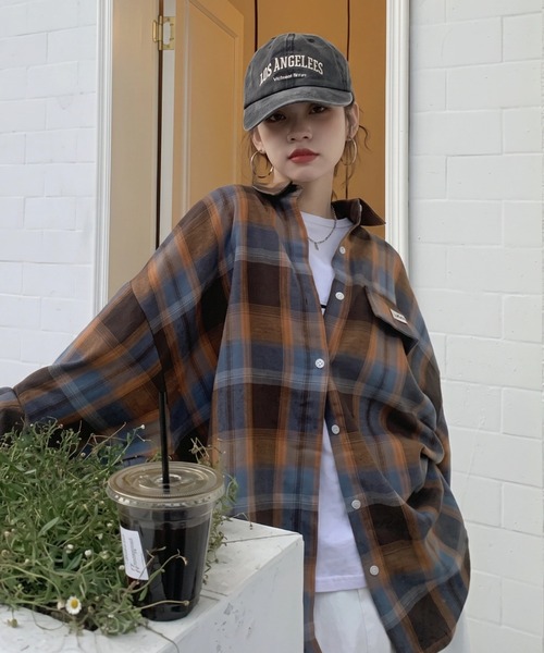 yuue' ( wear )(ユーイ)の「オーバーサイズオンブレチェック長袖シャツ(シャツ/ブラウス・レディース・グリーン系その他/オレンジ系その他・FREE)」の12枚目の写真