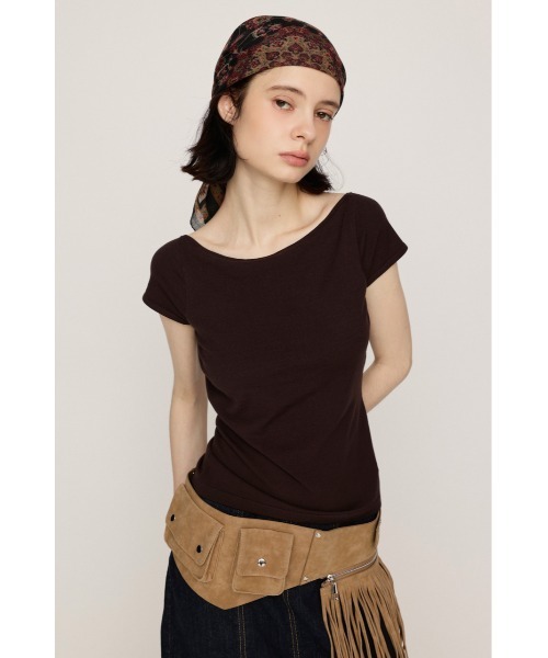 SLY(スライ)の「BACK OPEN CHARM TOPS バックオープンチャームトップス 秋服 夏服 サマーニット カップ付き(Tシャツ/カットソー・レディース・ブラウン/ブラック・FREE)」の2枚目の写真