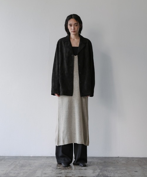 select MOCA(セレクトモカ)の「シアーニットキャミワンピース(ワンピース・レディース・ブラック/グレイッシュベージュ・MEDIUM/LARGE)」の5枚目の写真