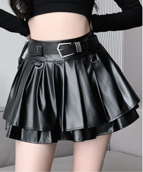 &soiree(アンドソワレ)の「ダブルフリルフェイクレザーミニスカート(スカート・レディース・シルバー/ブラック・X-LARGE/LARGE/MEDIUM/SMALL)」の5枚目の写真