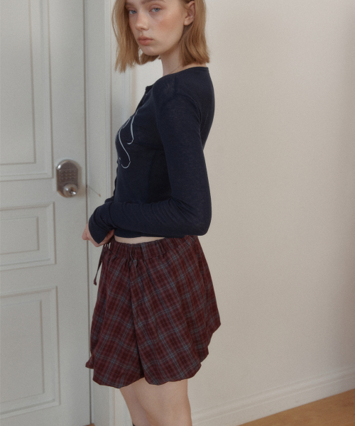 LETERIE(レテリー)の「BALLOON CHECK SKIRT_PURPLE(スカート・レディース・パープル・FREE)」の3枚目の写真