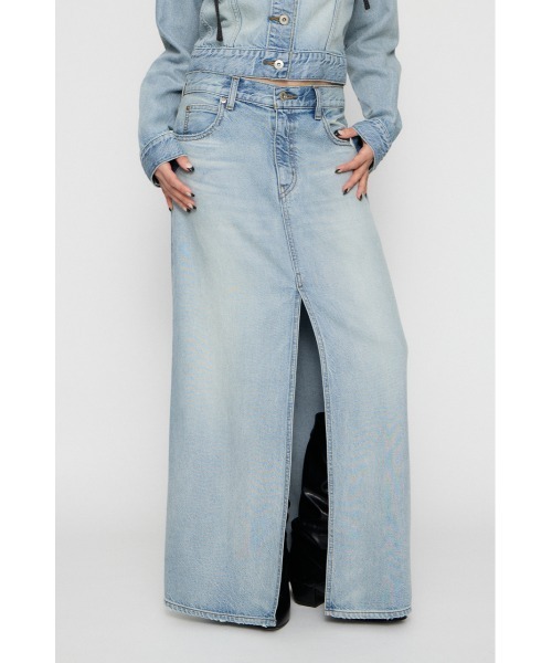 LAGUA GEM(ラグアジェム)の「HIGH SLIT MAXI スカート(デニムスカート・レディース・ライトブルー/ブラック・MEDIUM/SMALL/X-SMALL)」の1枚目の写真