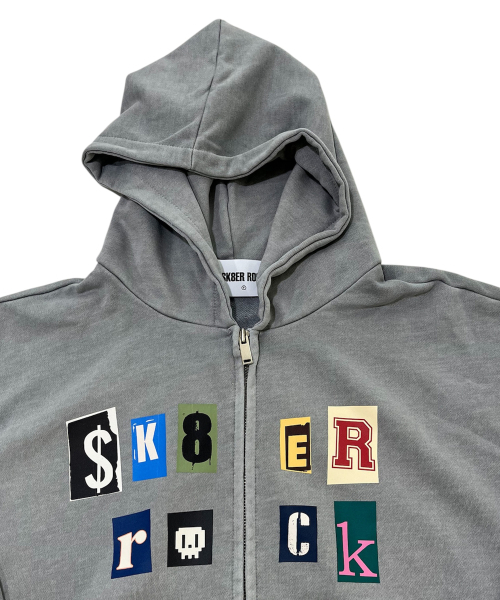 SK8ER ROCK(スケーターロック)の「コラージュロゴ ピグメントスウェット フードジップアップ(グレー)(パーカー・レディース・その他・ONE SIZE)」の3枚目の写真