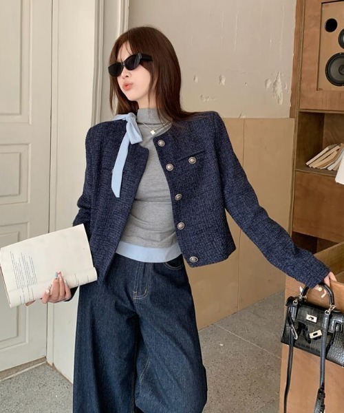 FAVORITO（ファヴォリート）の「ツイードノーカラージャケット（ノーカラージャケット・レディース・ダークブルー・S/M/L）」の3枚目の写真