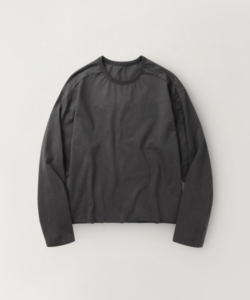 INDUST(インダスト)の「カットオフロングスリーブTシャツ(チャコール)(Tシャツ/カットソー・レディース・ホワイト・1(S)/2(M)/3(L))」の1枚目の写真