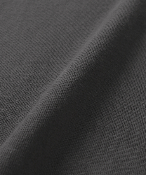 INDUST(インダスト)の「カットオフロングスリーブTシャツ(チャコール)(Tシャツ/カットソー・レディース・ホワイト・1(S)/2(M)/3(L))」の7枚目の写真