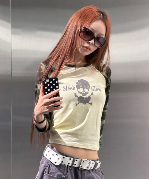 SLEEKGLOW（スリック グロウ）の「ヴィンテージスカルラグランTシャツ[レモン]（Tシャツ/カットソー・レディース・その他・FREE）」の4枚目の写真