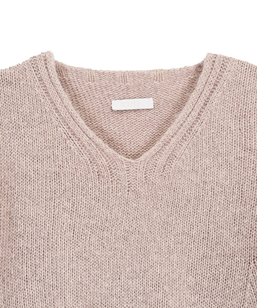 Yuje(ユジェ)の「HAIRY V-NECK KNIT (3color)(ニット/セーター・レディース・スカイブルー/ピンク/アイボリー・FREE)」の12枚目の写真