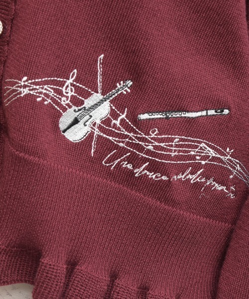 axes femme(アクシーズファム)の「音楽刺繍ショートニットカーディガン(カーディガン/ボレロ・レディース・ブラック/ワイン/キナリ・FREE)」の7枚目の写真
