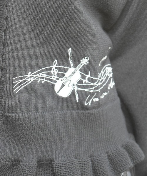 axes femme(アクシーズファム)の「音楽刺繍ショートニットカーディガン(カーディガン/ボレロ・レディース・ブラック/ワイン/キナリ・FREE)」の12枚目の写真