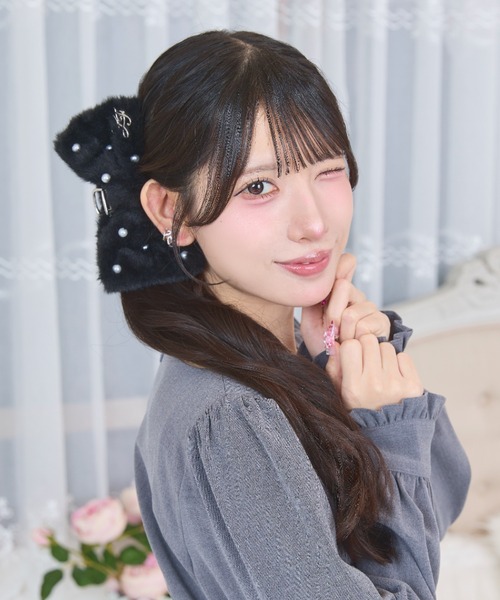セール】【CLINQ】BETTINA Heart Hair Clip Medium Gold（バレッタ
