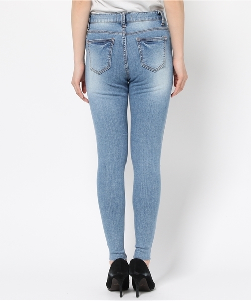 EGOIST（エゴイスト）の「クラッシュデニムスキニー（デニムパンツ・レディース・ネイビー/ブルー・2/1/0）」の5枚目の写真