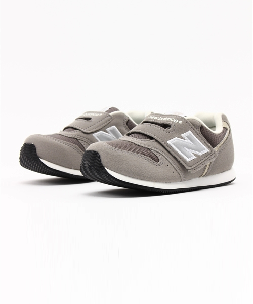 NEW BALANCE(ニューバランス)の「NEW BALANCE/ニューバランス FS996(スニーカー・キッズ・グレー・14cm/15cm/16cm/13cm)」の1枚目の写真