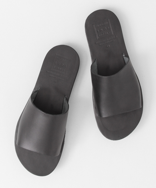 URBAN RESEARCH DOORS MENS（アーバンリサーチ ドアーズ メンズ）の「DOORS WithoutSettingUpperSandal（サンダル・メンズ・ブラック/ブラウン・40/42/41）」の2枚目の写真