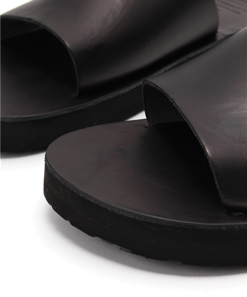 URBAN RESEARCH DOORS MENS（アーバンリサーチ ドアーズ メンズ）の「DOORS WithoutSettingUpperSandal（サンダル・メンズ・ブラック/ブラウン・40/42/41）」の7枚目の写真