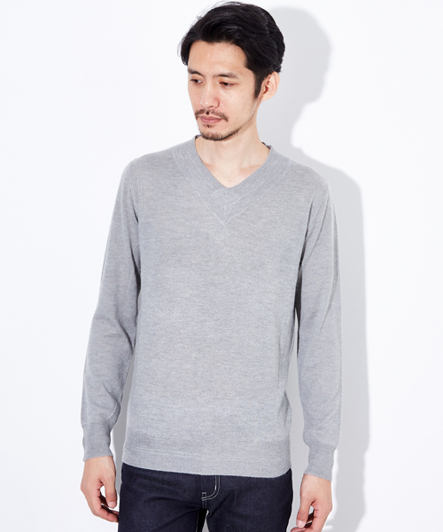 AKM Contemporary（エイケイエムコンテンポラリー）の「【AKM Contemporary】アンゴラミックスシルキーVネックニット（ニット/セーター・メンズ・グレー/ネイビー/ブラック・MEDIUM/LARGE/SMALL）」の9枚目の写真