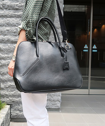 P.I.D | ピーアイディー【P.I.D】レザーブリーフケース(ショルダーバッグ)