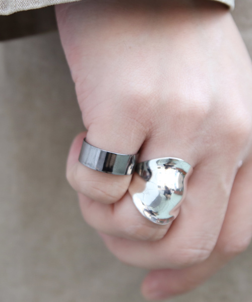 YArKA（ヤーカ）の「【YArKA/ヤーカ】silver925 7mm plane ring [pwo]/シルバー925  7ミリプレーンリング（リング・メンズ・ブラック/シルバー/ゴールド/その他11/その他12・#13/#11/#15/#17/#9/#7/#19/#21/#23）」の17枚目の写真