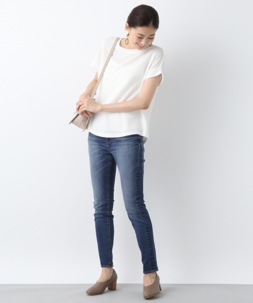 LEPSIM（レプシィム）の「バックスリットレースプルオーバーSS　802654（Tシャツ/カットソー・レディース・ネイビー/オフホワイト/グレイッシュベージュ/オレンジ・FREE）」の5枚目の写真