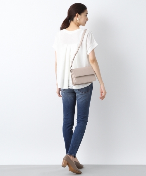 LEPSIM（レプシィム）の「バックスリットレースプルオーバーSS　802654（Tシャツ/カットソー・レディース・ネイビー/オフホワイト/グレイッシュベージュ/オレンジ・FREE）」の7枚目の写真