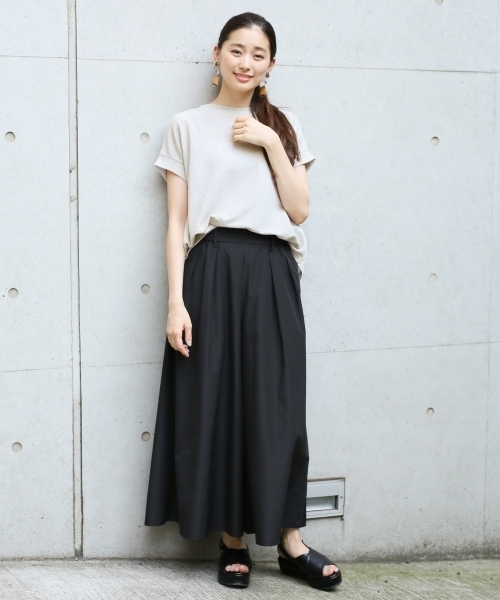 LEPSIM（レプシィム）の「バックスリットレースプルオーバーSS　802654（Tシャツ/カットソー・レディース・ネイビー/オフホワイト/グレイッシュベージュ/オレンジ・FREE）」の10枚目の写真