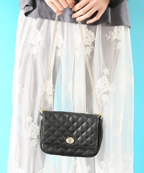 LOWRYS FARM（ローリーズファーム）の「キルティングウエストＢＡＧ　809897（ショルダーバッグ・レディース・アイボリー/ブラック/ブラウン・FREE）」の3枚目の写真