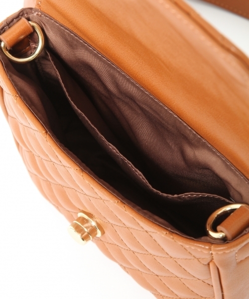 LOWRYS FARM（ローリーズファーム）の「キルティングウエストＢＡＧ　809897（ショルダーバッグ・レディース・アイボリー/ブラック/ブラウン・FREE）」の12枚目の写真