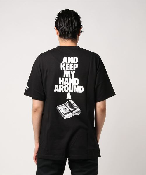 68&brothers(シックスティエイトアンドブラザーズ)の「Double Bros. Print Tee "Just Wanna Chill"(Tシャツ/カットソー・メンズ・ホワイト/ブラック/パープル・MEDIUM/LARGE/X-LARGE)」の6枚目の写真