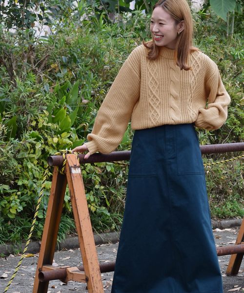 w closet（ダブルクローゼット）の「3Gケーブル編みロングプルオーバー（ニット/セーター・レディース・オフホワイト/ベージュ/キャメル・FREE）」の7枚目の写真