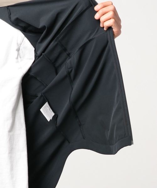 UNDER ARMOUR（アンダーアーマー）の「アンダーアーマー UA Summer Woven FZ Jacket（その他アウター・メンズ・ブラック系その他/ホワイト/ブルーグレー/ブラック・XL/S/M/L/XXL）」の5枚目の写真