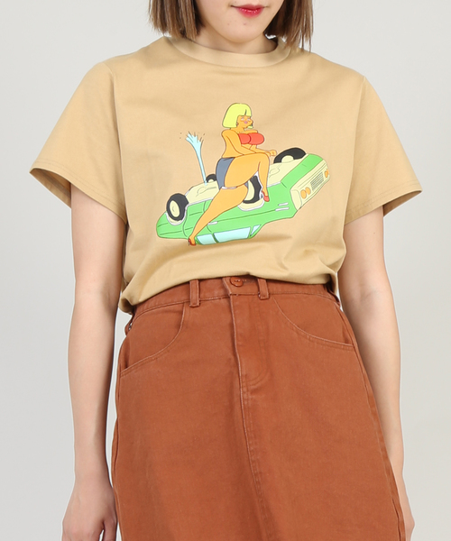 PUNYUS（プニュズ）の「FUGU CAR Tシャツ（Tシャツ/カットソー・レディース・ホワイト/ベージュ/オレンジ・1/2/4/3）」の4枚目の写真