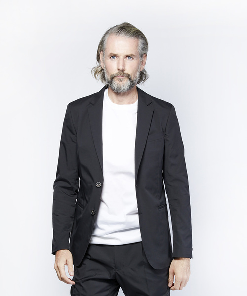 junhashimoto（ジュンハシモト）の「2B JACKET（テーラードジャケット・メンズ・ブラック/ネイビー・3）」の2枚目の写真