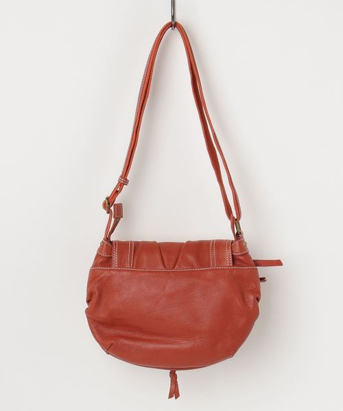 Le cheval aile（シュヴァルエレ）の「Le cheval aile commodite shoulderbag シュヴァルエレ コモディテ ロングショルダーバッグ ショルダーバッグ　TUG002 レディース（ショルダーバッグ・レディース・グリーン/ラベンダー/オレンジ・FREE）」の4枚目の写真