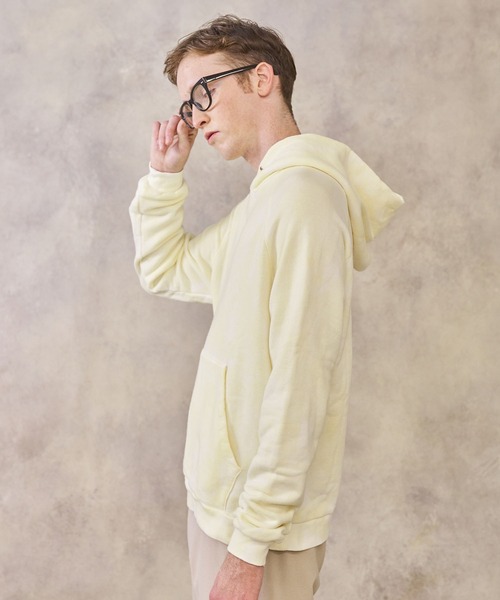 PUBLIC TOKYO（パブリックトウキョウ）の「ハンドタイダイパーカー（パーカー・メンズ・サックスブルー/イエロー・2/1）」の4枚目の写真