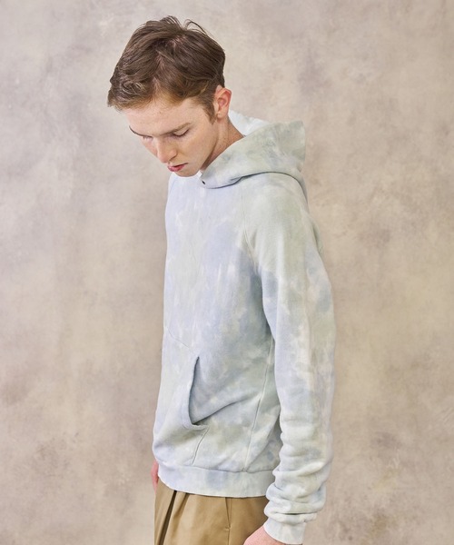 PUBLIC TOKYO（パブリックトウキョウ）の「ハンドタイダイパーカー（パーカー・メンズ・サックスブルー/イエロー・2/1）」の13枚目の写真