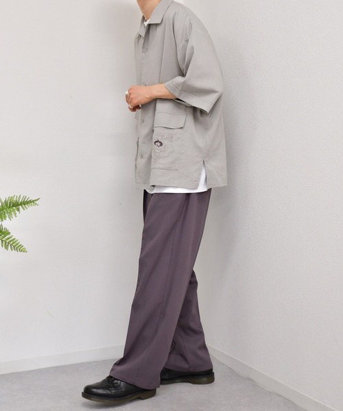 kutir（クティール）の「フラワー刺繍リネンシャツ（シャツ/ブラウス・メンズ・ライトグレー/グリーン/モカ・MEDIUM/LARGE）」の10枚目の写真