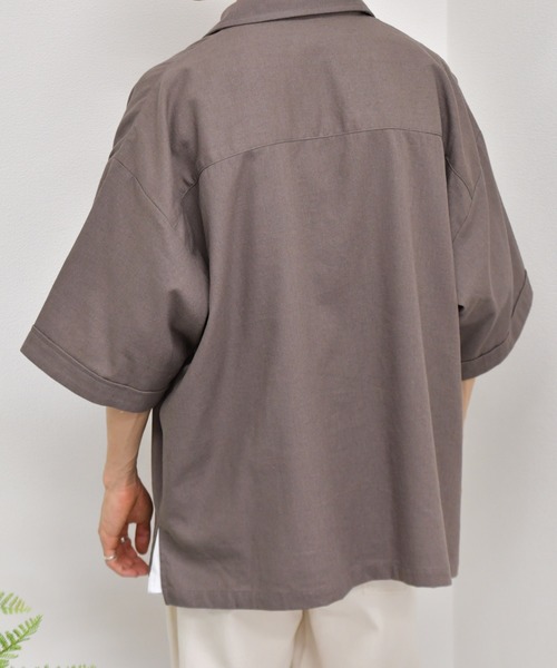 kutir（クティール）の「フラワー刺繍リネンシャツ（シャツ/ブラウス・メンズ・ライトグレー/グリーン/モカ・MEDIUM/LARGE）」の6枚目の写真