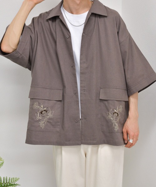 kutir（クティール）の「フラワー刺繍リネンシャツ（シャツ/ブラウス・メンズ・ライトグレー/グリーン/モカ・MEDIUM/LARGE）」の12枚目の写真