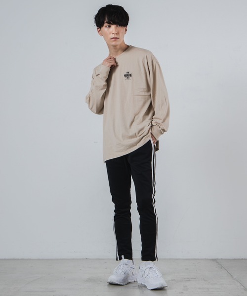 WEGO(ウィゴー)の「WEGO/レトロロゴプリントBIGロンT(Tシャツ/カットソー・メンズ・ホワイト/ベージュ/ブラウン/スミクロ・MEDIUM/LARGE)」の19枚目の写真