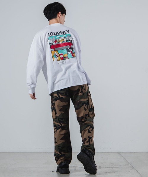 WEGO(ウィゴー)の「WEGO/レトロロゴプリントBIGロンT(Tシャツ/カットソー・メンズ・ホワイト/ベージュ/ブラウン/スミクロ・MEDIUM/LARGE)」の11枚目の写真