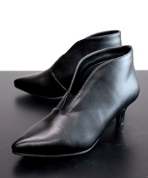 Liberty doll / ポインテッドトゥ5.5cmピンヒールVカットショートブーティ(5538)ショートブーツ