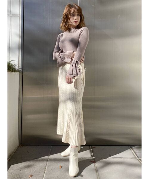 dazzlin（ダズリン）の「マーメイドラインケーブルニットアップ【セットアップ】（ワンピース・レディース・ブラック/ベージュ/オフホワイト/アイボリー・FREE）」の21枚目の写真