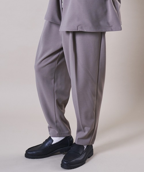 ADPOSION（アドポーション）の「【セットアップ対応】梨地テーパードワイドパンツ / バルーンパンツ（その他パンツ・メンズ・ブラック/ブラウン/グレー/グレイッシュブルー・MEDIUM/LARGE）」の11枚目の写真