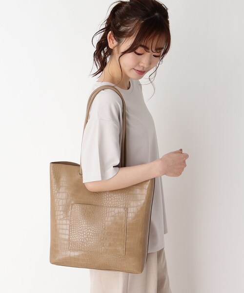 pink adobe（ピンクアドベ）の「◆シンプル スクエアトートバッグ（トートバッグ・レディース・アイボリー/シルバー/グレー系/ブラック/ベージュ系・00）」の7枚目の写真