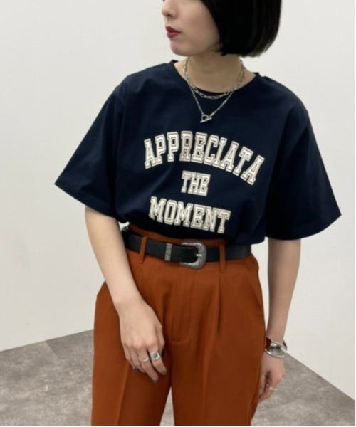 apres jour mignon（アプレジュールミニョン）の「カレッジプリントＴシャツ 【ZOZOTOWN限定アイテム】（Tシャツ/カットソー・レディース・ネイビー/杢グレー/ブラック/ナチュラル・フリー/X-LARGE）」の4枚目の写真