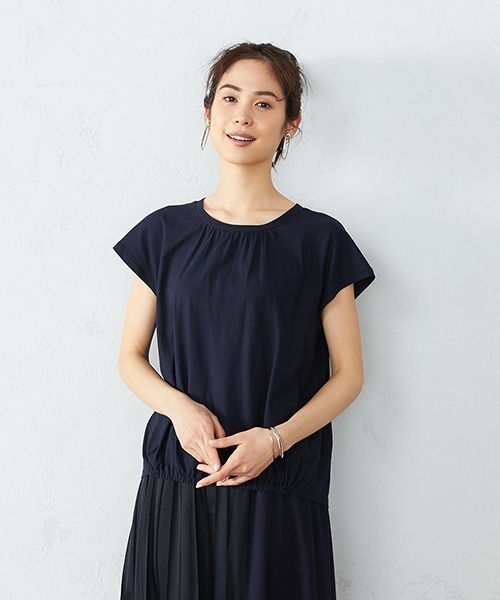 COMME CA ISM（コムサイズム）の「《コットン》　ギャザーカットソー（Tシャツ/カットソー・レディース・ホワイト/ブラック/ネイビー・MEDIUM/LARGE）」の3枚目の写真
