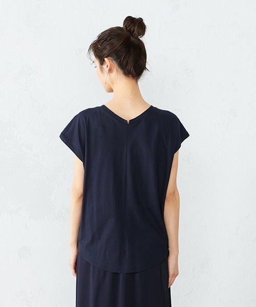 COMME CA ISM（コムサイズム）の「《コットン》　ギャザーカットソー（Tシャツ/カットソー・レディース・ホワイト/ブラック/ネイビー・MEDIUM/LARGE）」の9枚目の写真