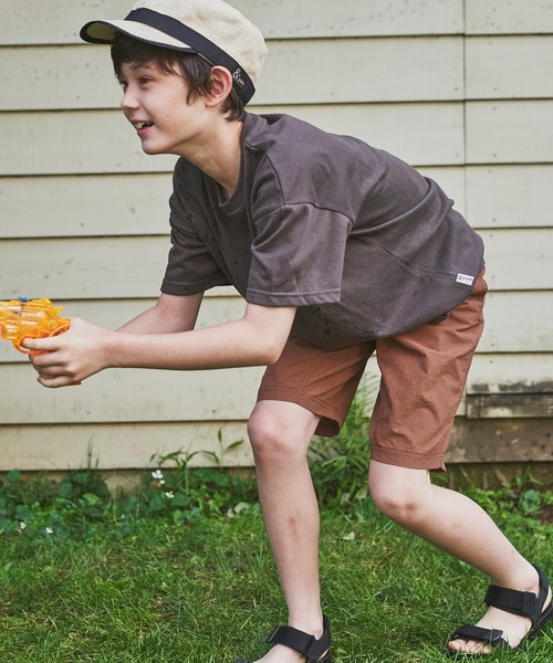 &yam(アンドヤム)の「水陸両用 速乾素材 ベルト付き配色ポケットショートパンツ(その他パンツ・キッズ・グリーン/ブラウン/オレンジ/ブラック/ベージュ・110-120cm/140-150cm/130-140cm/150-160cm/120-130cm)」の3枚目の写真