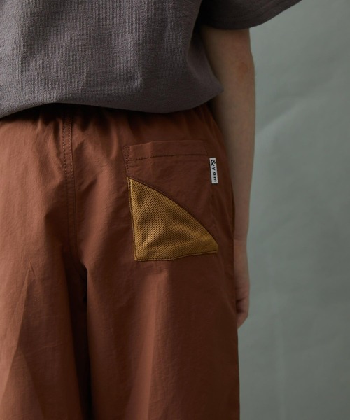 &yam(アンドヤム)の「水陸両用 速乾素材 ベルト付き配色ポケットショートパンツ(その他パンツ・キッズ・グリーン/ブラウン/オレンジ/ブラック/ベージュ・110-120cm/140-150cm/130-140cm/150-160cm/120-130cm)」の14枚目の写真