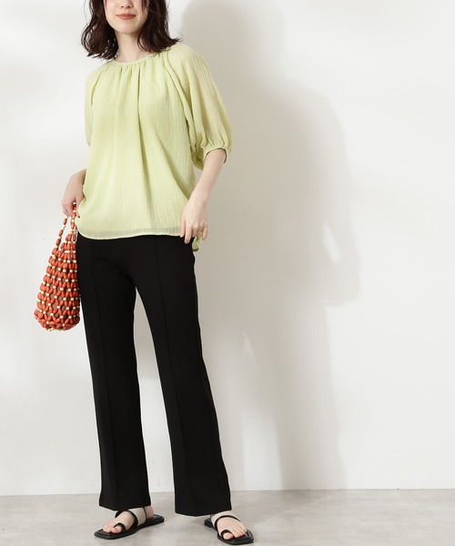 N.（N. Natural Beauty Basic）（エヌエヌナチュラルビューティーベーシック）の「ポンチブーツカットパンツ（その他パンツ・レディース・ブラック/ベージュ・MEDIUM）」の2枚目の写真